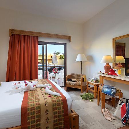 Three Corners Fayrouz Plaza Beach Resort Port Ghalib Exterior photo