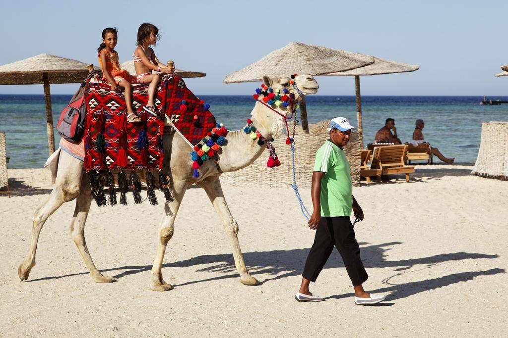 Three Corners Fayrouz Plaza Beach Resort Port Ghalib Exterior photo