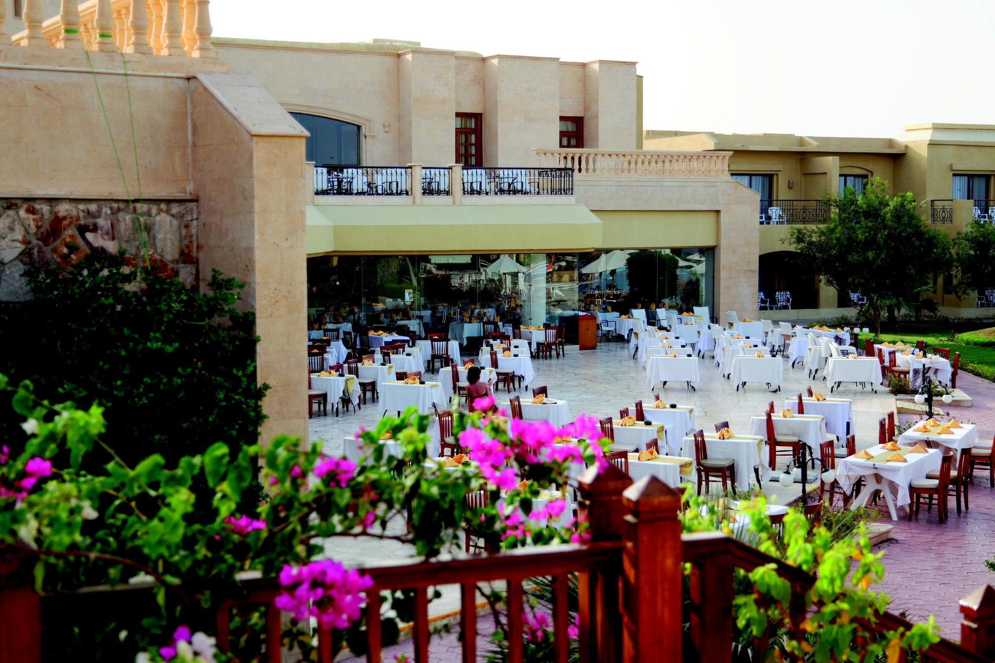 Three Corners Fayrouz Plaza Beach Resort Port Ghalib Exterior photo