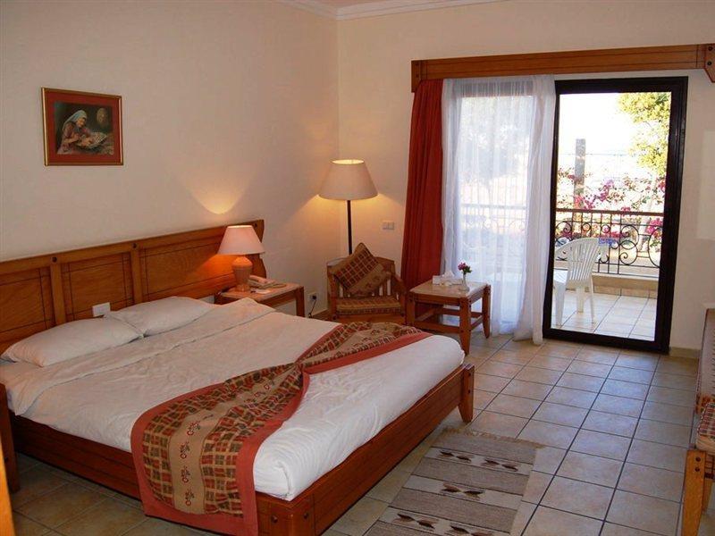Three Corners Fayrouz Plaza Beach Resort Port Ghalib Exterior photo
