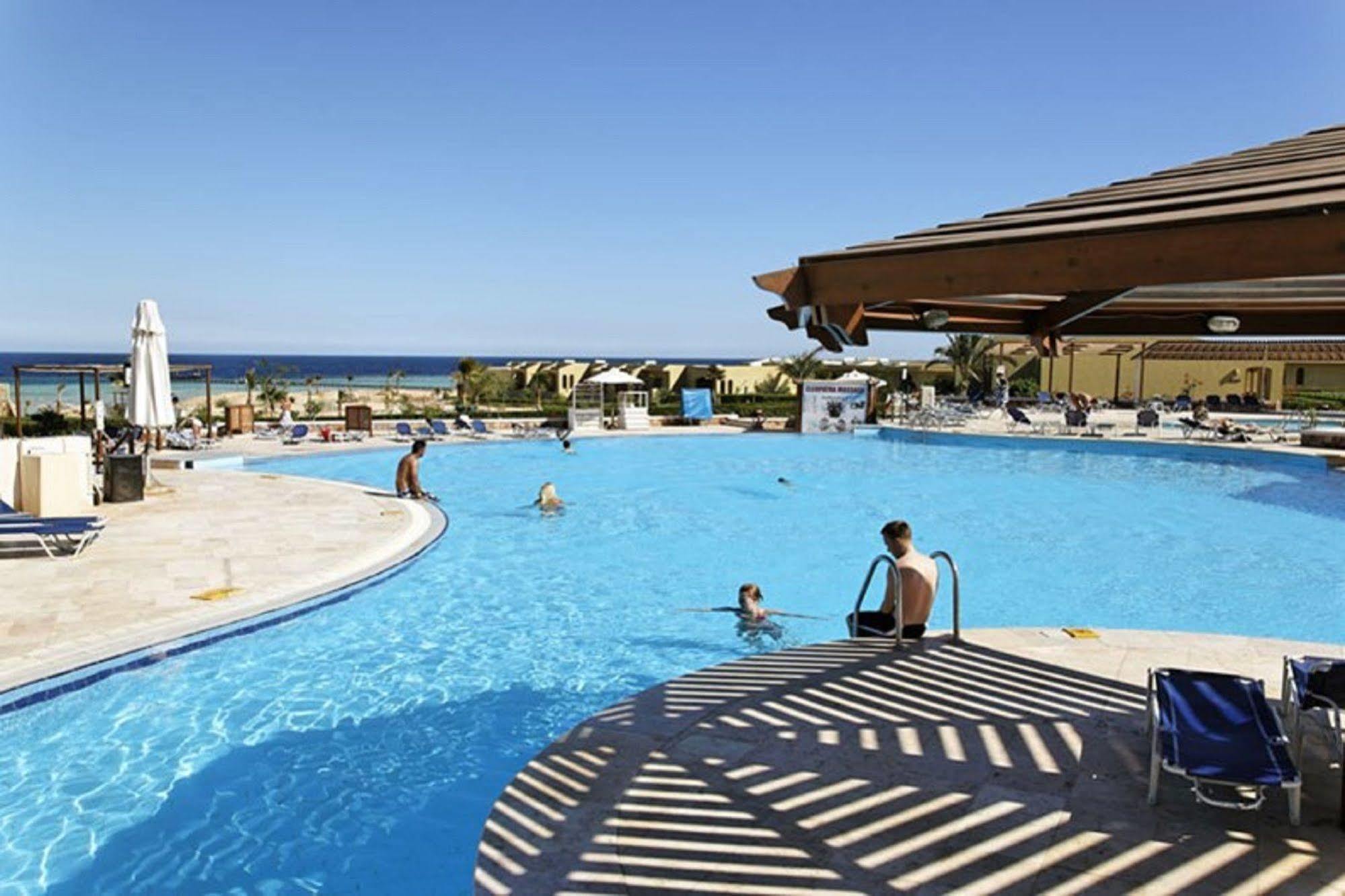 Three Corners Fayrouz Plaza Beach Resort Port Ghalib Exterior photo